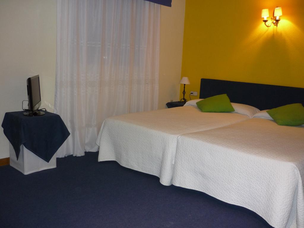 אלזירה Hotel Reconquista מראה חיצוני תמונה