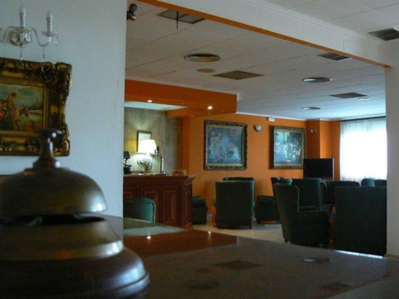 אלזירה Hotel Reconquista מראה חיצוני תמונה